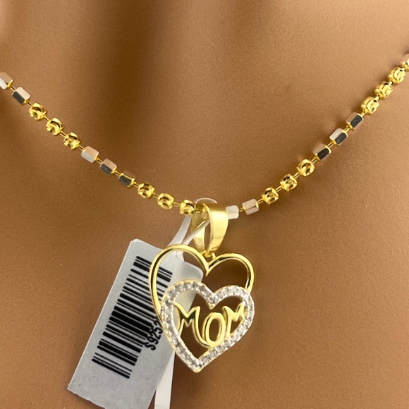 Jewelry - 10k Yellow Gold Vermeil Real diamond MOM pendant, Mothers day gift, gift for mom